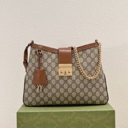 구찌 패들락 GG 미디엄 숄더백 795113