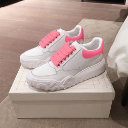 알렉산더 맥퀸  여성용 스니커즈 586418