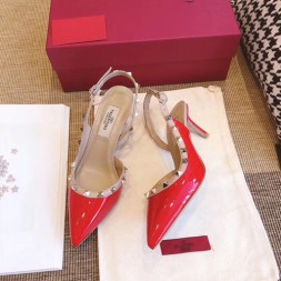 발렌티노 락스터드 슬링백 펌프스 SW2S0H14 레드