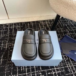 프라다 남여공용 슬리퍼 F0902-1