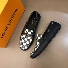 루이비통  신상 로퍼 M0245