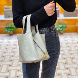 에르메스 피코탄 18 올수공 HM1881-8