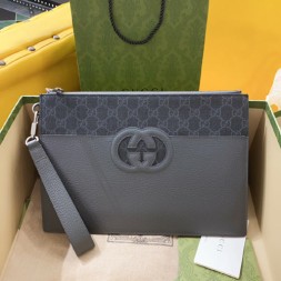 구찌 컷아웃 인터로킹 파우치 723320