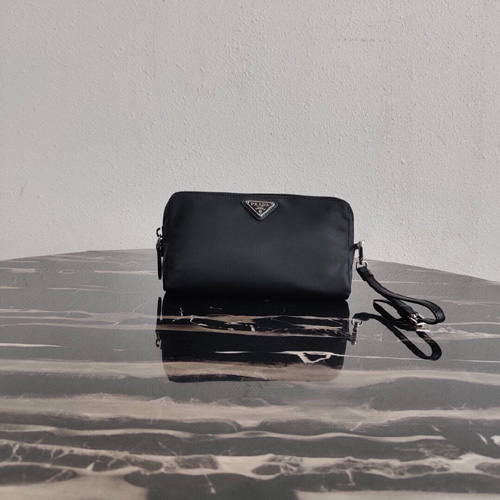 프라다 나일론 코스메틱 파우치 1NE693