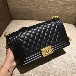 샤넬 보이 미듐 플랩백 A67086 캐비어 블랙 금장