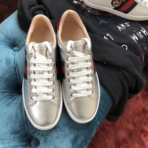 구찌 신상 자수 스니커즈 ‎501908 실버