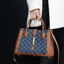 구찌 재키 1961 미디엄 토트백 649016 데님