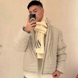 루이비통 남여공용 잠바  M10440