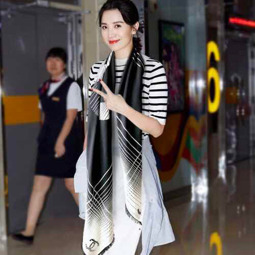 샤넬 신상 스카프 G3643