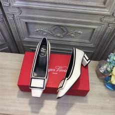 로저비비에 신상 펌프스 RV5468 화이트