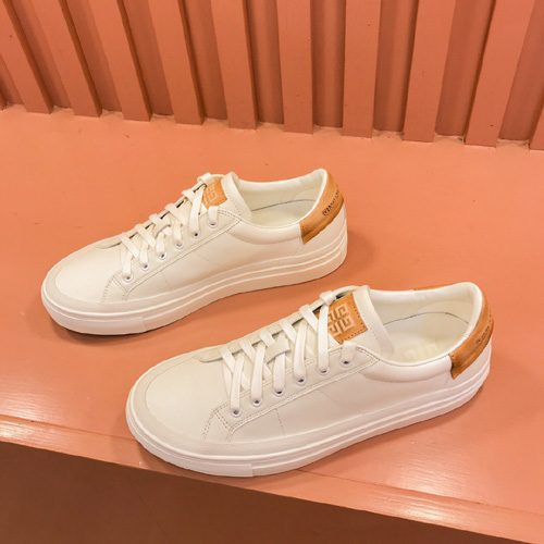 지방시 남성용 스니커즈 GV390702-1