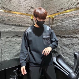 프라다 남여공용 맨투맨 3A568