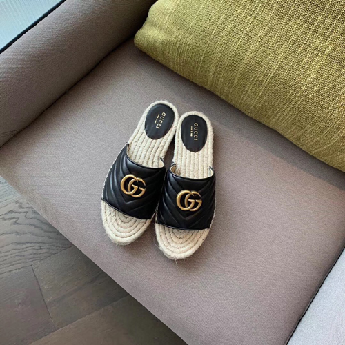 구찌 더블 G 가죽 슬리퍼 550066 블랙