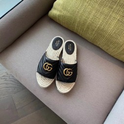 구찌 더블 G 가죽 슬리퍼 550066 블랙