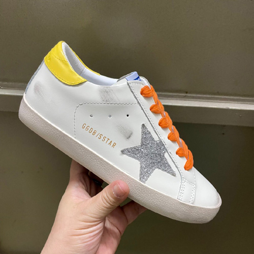 골든구스 남여공용 스니커즈 G306051