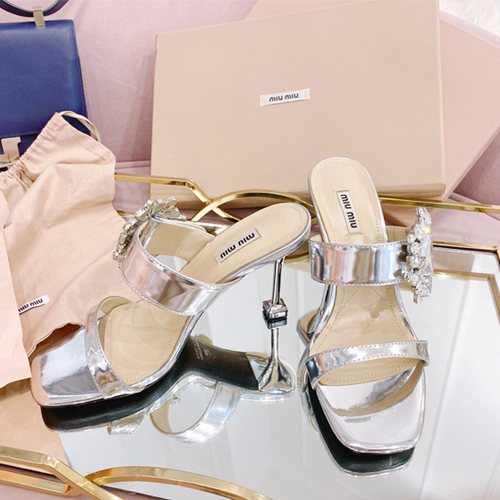 미우미우 신상 샌들 57215 실버