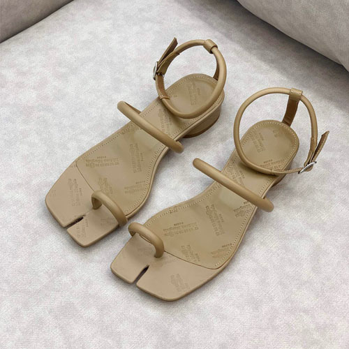 마르지엘라 신상 샌들 190214