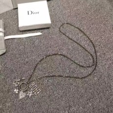 디올 신상 목걸이 D30053