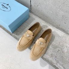 프라다 여성용 로퍼 F0886-1