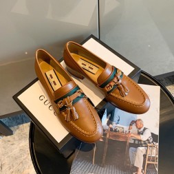 구찌 신상 로퍼 623214 브라운