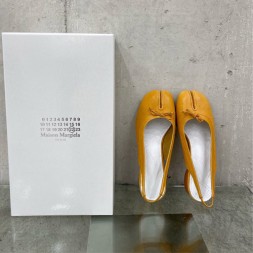 마르지엘라 여성용 타비 샌들190237 카멜