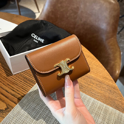 셀린느 트리옹프 스몰 지갑 60038 카멜