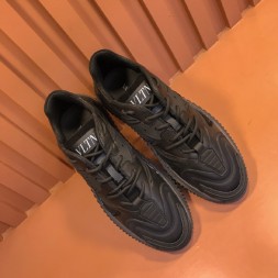 발렌티노 남성용 운동화  V0928-2