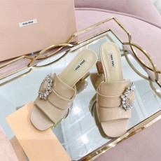 미우미우 신상 샌들 57207 베이지