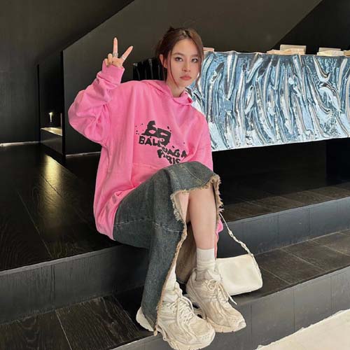 발렌시아가  남여공용 후드  528774-3