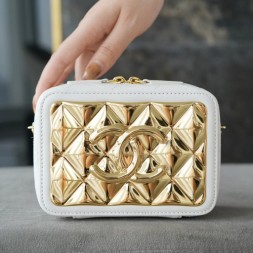  샤넬 신상 카메라백 AS2140 화이트