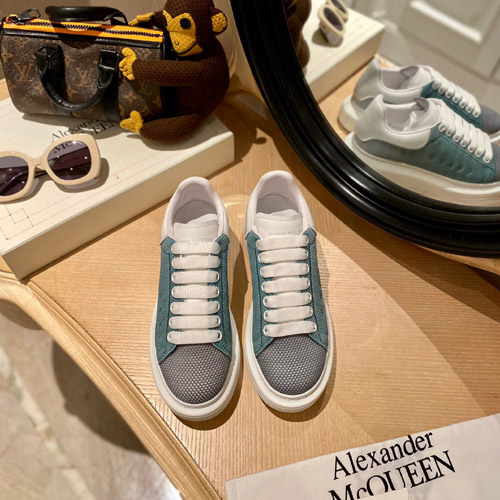 알렉산더 맥퀸  남여공용 스니커즈 586424-2