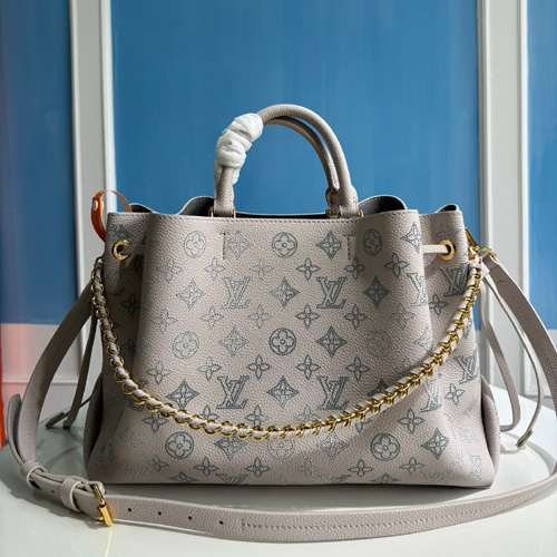 루이비통 벨라 토트백 M12127