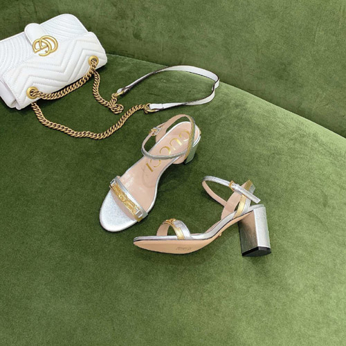 구찌 여성 샌들 621167 실버