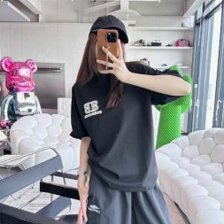 발렌시아가 남여공용 반팔  528805-2