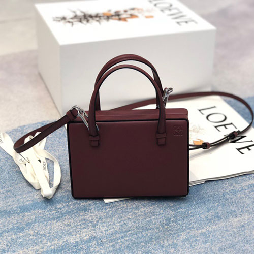 로에베 포스탈 스몰백 317089 버건디