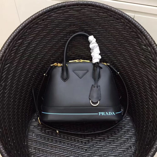 프라다 가죽 돔 사첼백 1BA200 블랙