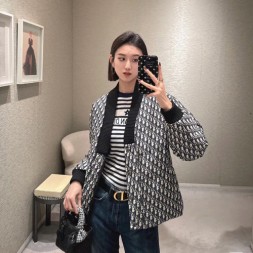 디올 여성용 신상 패딩 D84367 양면용