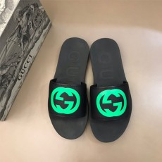 구찌 남성용 신상 슬리퍼 620327