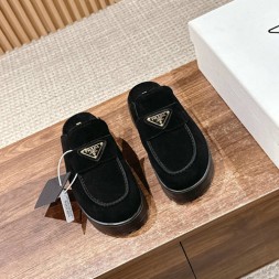 프라다  여성용 뮬 F0913-5