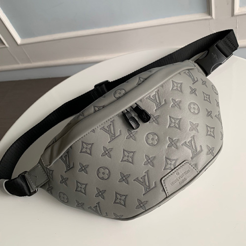 루이비통 디스커버리 범백 M46108