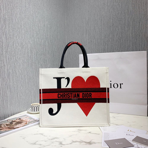 디올 하트 자수 장식 패브릭 토트백 M1286 화이트