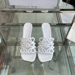 로에베 여성용 슬리퍼  LW29815-2