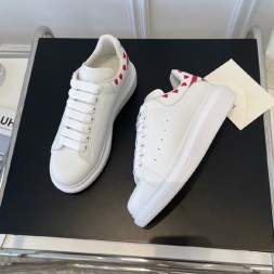 알렉산더 맥퀸  남여공용 스니커즈  586434-10