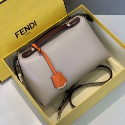 펜디 신상 크로스백 8BH182-3