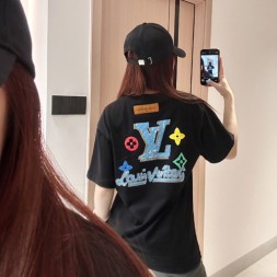 루이비통 남여공용 반팔 M10387