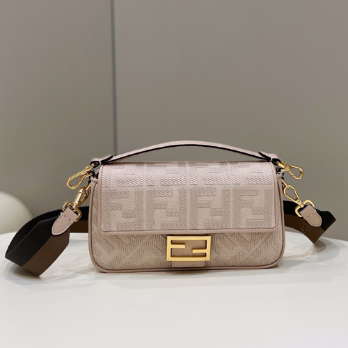 펜디 신상 미듐 바게트 FD8579-14