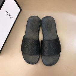 구찌 남성용 신상 슬리퍼 620302 블랙