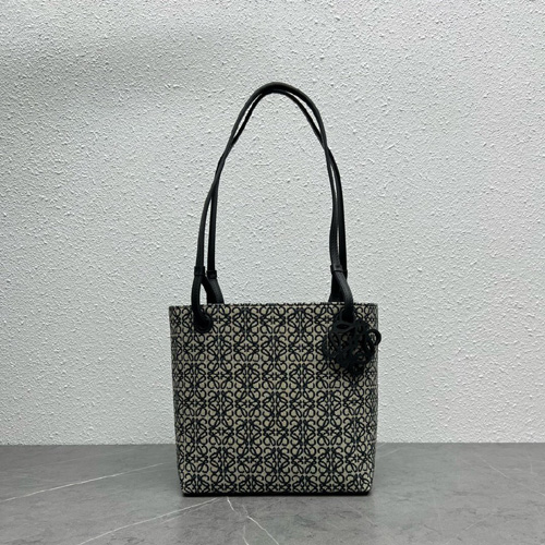 로에베 수퀘어 토트백 11005 블랙