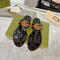 구찌 남여공용 슬리퍼 670471-4