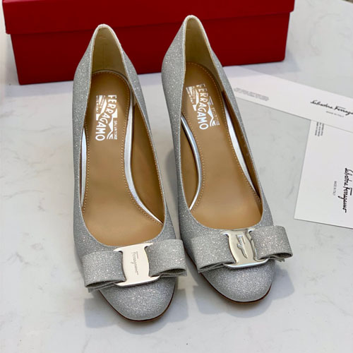 페레가모 신상 펌프스 F38092